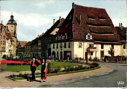 CPSM L'Alsace Pittoresque Le Salzhaus à Wissembourg
