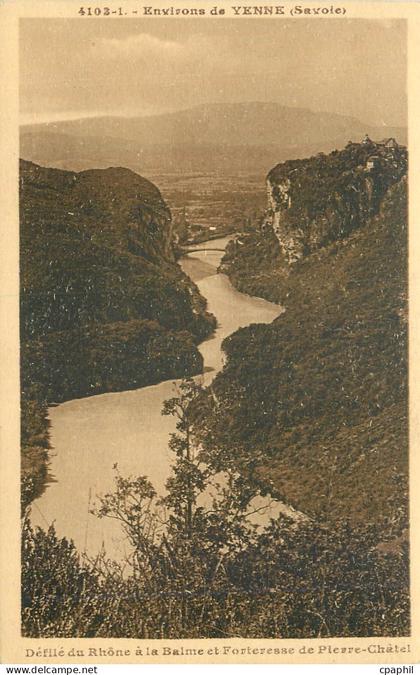 CPA Environs de Yenne (Savoie) Defile du Rhone a la Balme