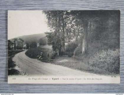 Cpa Yport (76) sur la roure d'Yport-le bois des Hogues