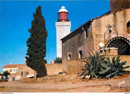 CPM Cap d'Antibes Phare de la Garoupe Un des plus puissants de la cote