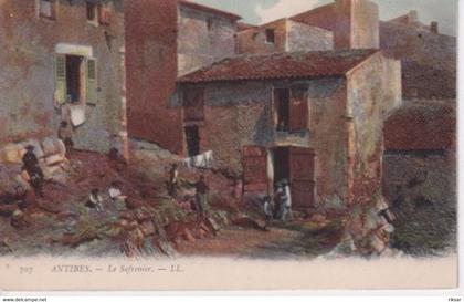 ANTIBES