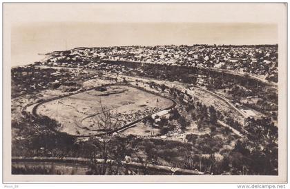 974 - ILE DE LA REUNION  - hippodrome de la redoute un jour de course et bas de la Rivière - vue prise de la Montagne
