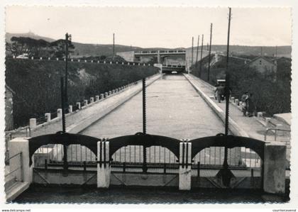 CPSM - MARSEILLE (B du R) - Saint Antoine - L'Ecluse des Bastides