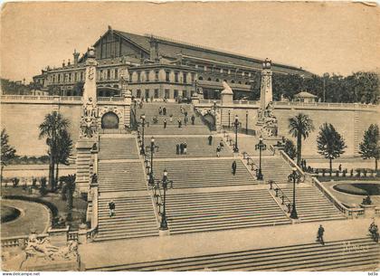 13 - MARSEILLE -  ESCALIERS DE LA GARE