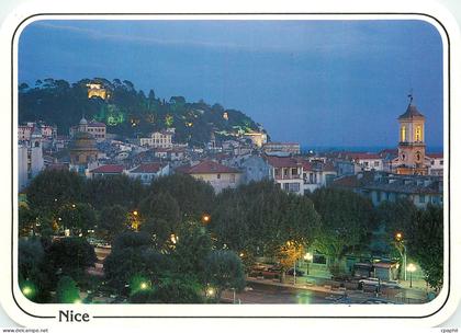 CPM Nice la nuit Le vieux Le Chateau