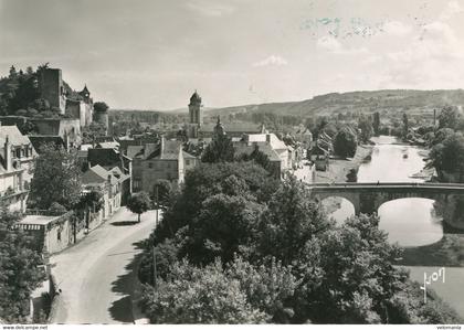 15044 cpsm 24 Montignac sur Vézère - vue aérienne