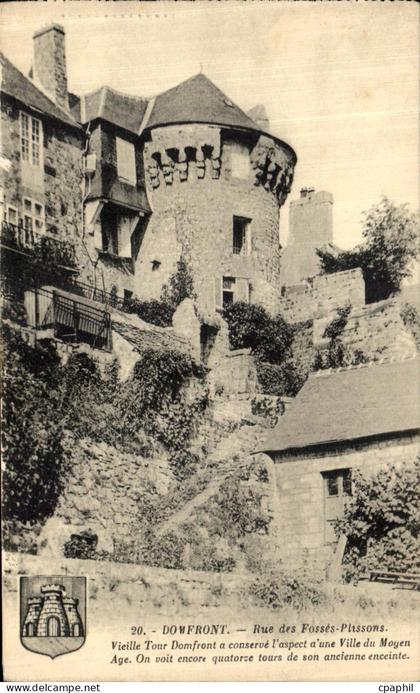 CPA Domfront Rue des Fosses Plissons Vieille Tour Domfront