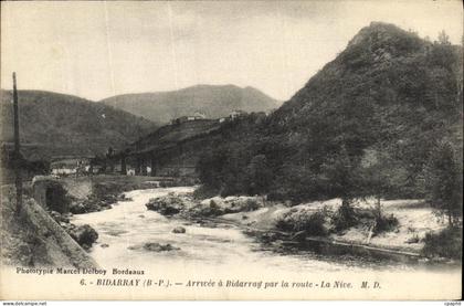 CPA Bidarray Arrivee a Bidarray Par La Route