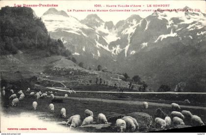 CPA Haute Vallee D'Aspe Le Somport Le plateau de la maison cantonniere avant la montee des lacets du col Moutons