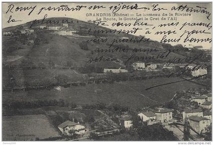GRANDRIS (69) - Le Hameau de la Rivière - La Route, le Goutel et le Cret de l´ Ail - Phot. Champremier
