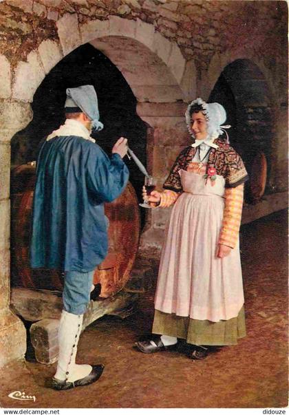70 - Champlitte - Folklore avec les Compars de Chanitte de Champlitte - Dégustation du vin nouveau - Groupe Folklorique