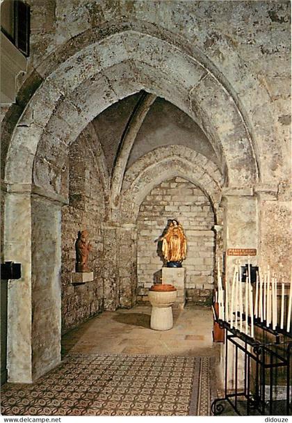 Carte Postale - 88 - Contréxeville - Eglise de Contrexéville - Fonfs Baptismaux - Saint Nicolas - Vierge Dorée - Carte N