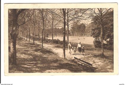 CONTREXEVILLE - Les tennis