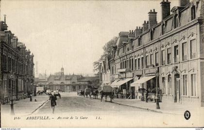 CPA Abbeville Avene de la Gare