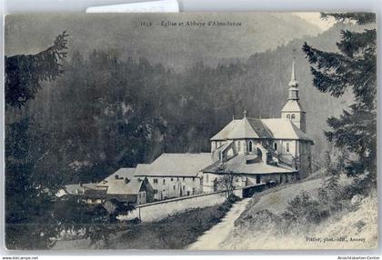 50993435 - Abondance