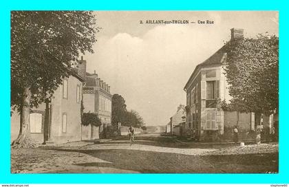 a760 / 369 89 - AILLANT SUR THOLON Une Rue