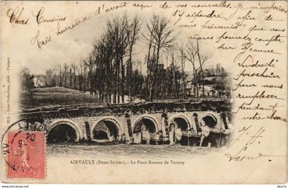 CPA AIRVAULT Le Pont Roman de Vernay (1141108)