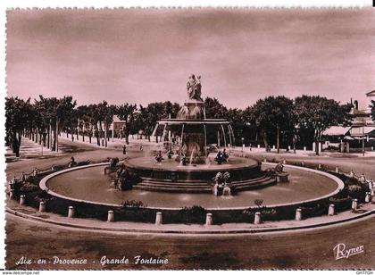 CPA AIX-EN-PROVENCE -fontaine rotonde