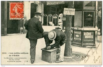 PARIS(DECROTTEUR)