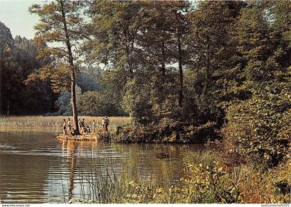 B83097 bourgoin jallieu isere etang de rasiere  france