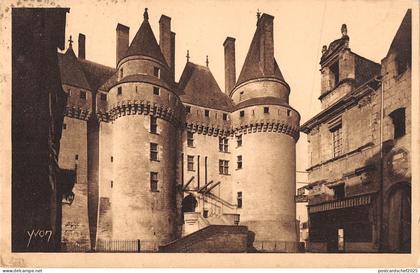 BF5764 chateau de langeais france      France 3