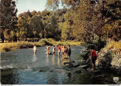 BR1711 France Saint Leonard des Bois Le Chapelet