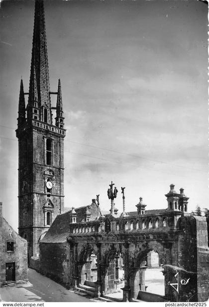 BR18441 Sizun l arc de triomphe  france