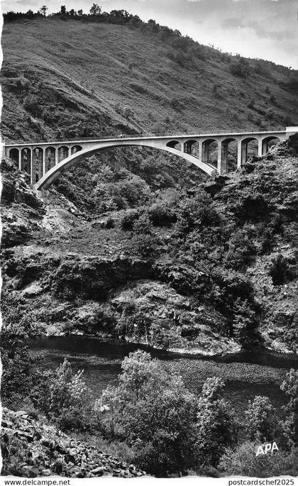 BR37860 route de Castres a Vabre le pont de Bezergues france