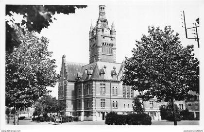 BR39031 L Hotel de ville merville france