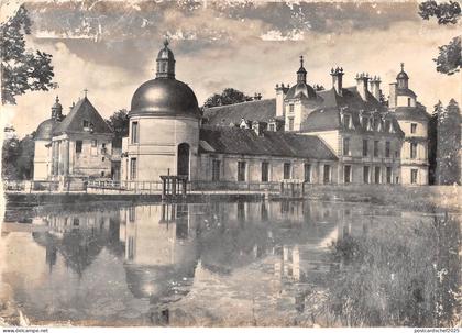 BR51987 Le chateau Tanlay France