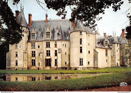 BR54432 Chateau de Meillant france