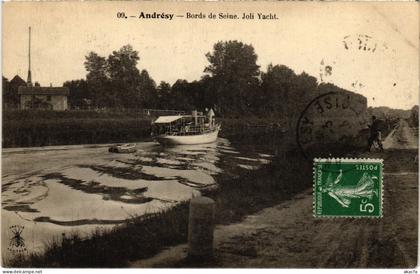 CPA ANDRESY Bords de Seine - Joli Yacht (1412478)