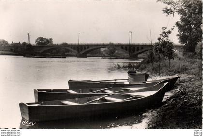 Andrézieux Bouthéon - Berges de la Loire et le pont