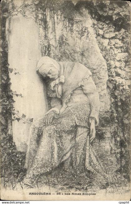 CPA Angouleme Les Ames Simples
