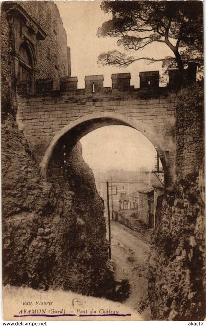 CPA ARAMON - Pont du Chateau (458421)