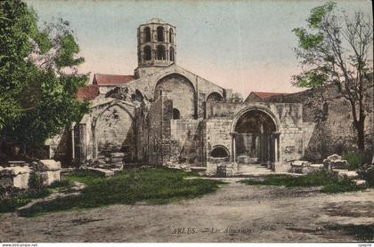 CPA Arles Les Alyscamps