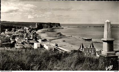 CPM Arromanches Vue d ensemble