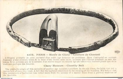 Paris CPA Musee de Cluny Ceinture de chastete