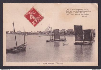 Vintage postcard France Arzon Port-Navalo Brittany Sailing Boats Coastal View