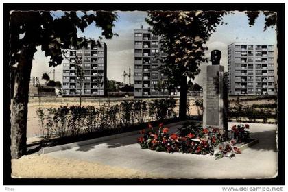93 Aubervilliers immeuble cite D93D K93001K C93001C RH089254