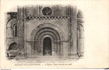 CPA Aulnay De Saintonge L'Eglise Porte Iaterale au Midi