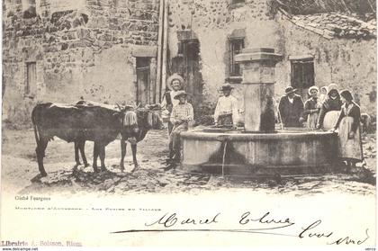 Carte Postale ancienne de AUVERGNE - Les potins du village
