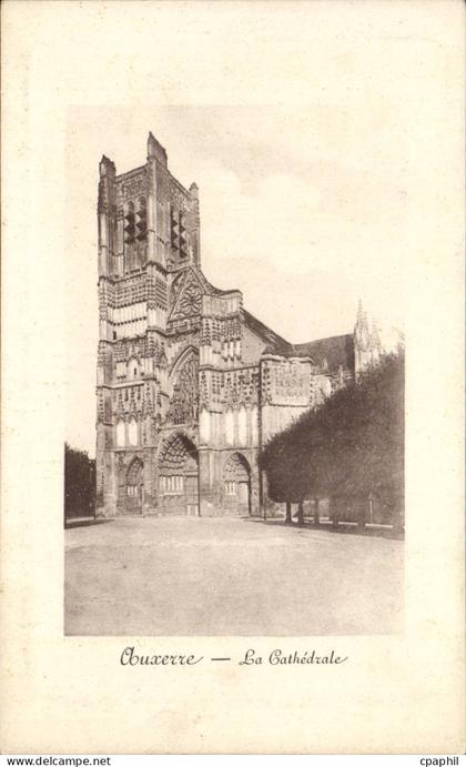 CPA Auxerre La cathedrale