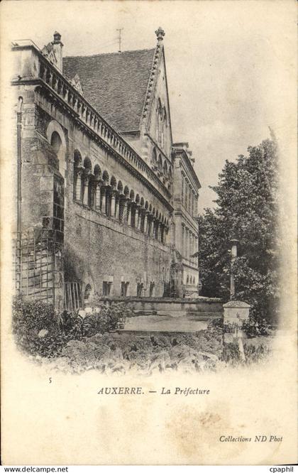 CPA Auxerre La Prefecture