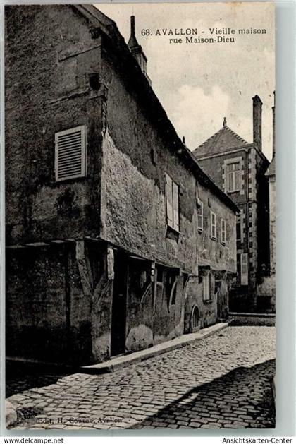 39476485 - Avallon