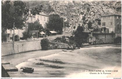 CPA-Carte Postale France  Fontaine de Vaucluse Chemin de la Fontaine  début 1900 VM56258