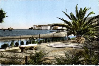 Banyuls sur Mer CPA Le golf miniature et le laboratoire Arago