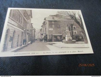 Barcelonnette, La Poste la rue principale et la place Manuel