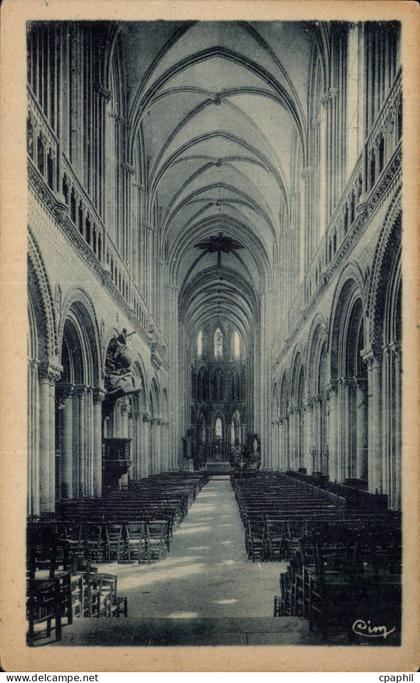 CPA Bayeux La cathedrale