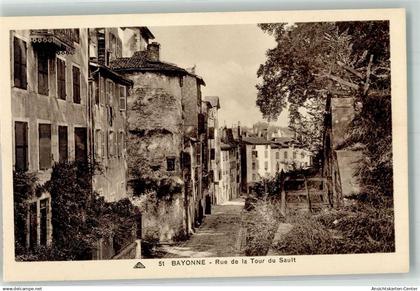 39755475 - Bayonne
